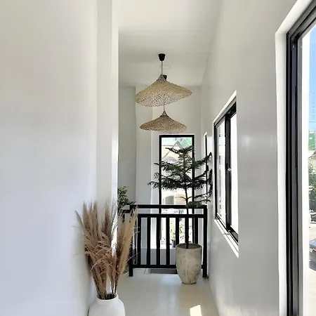 New Modern Suite Near Airport & Beach Sudtungan Exterior photo